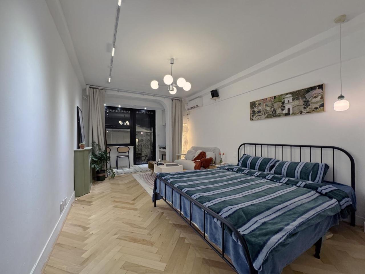Appartement Near Nanjing Road/ Jing'an Temple/ Renmin Plaza Shanghai