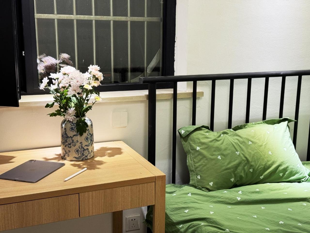 Near Nanjing Road/ Jing'an Temple/ Renmin Plaza Appartement